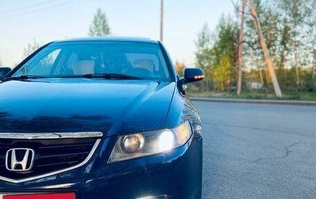 Honda Accord VII рестайлинг, 2004 год, 1 000 000 рублей, 5 фотография