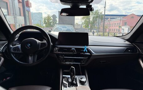 BMW 5 серия, 2020 год, 7 550 000 рублей, 3 фотография