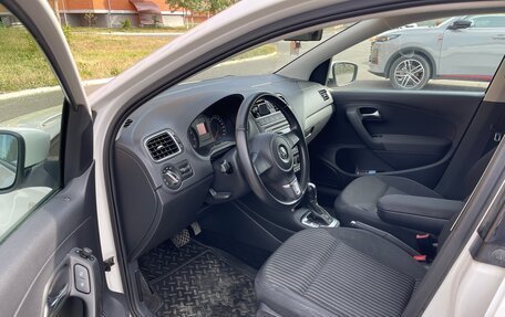 Volkswagen Polo VI (EU Market), 2012 год, 1 120 000 рублей, 13 фотография