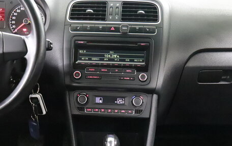 Volkswagen Polo VI (EU Market), 2012 год, 762 000 рублей, 11 фотография