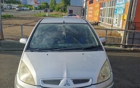 Mitsubishi Colt VI рестайлинг, 2002 год, 375 000 рублей, 3 фотография