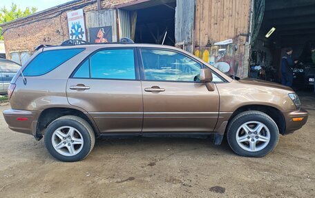 Lexus RX IV рестайлинг, 1998 год, 820 000 рублей, 5 фотография