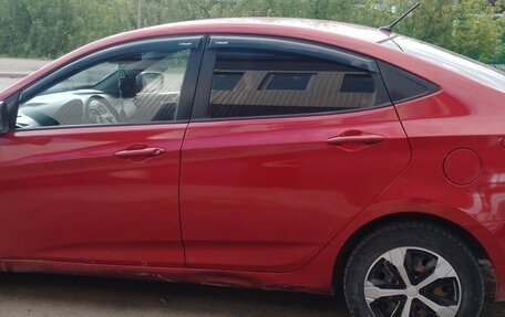 Hyundai Solaris II рестайлинг, 2012 год, 517 000 рублей, 3 фотография