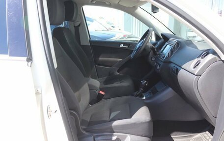 Volkswagen Tiguan I, 2011 год, 1 369 000 рублей, 13 фотография