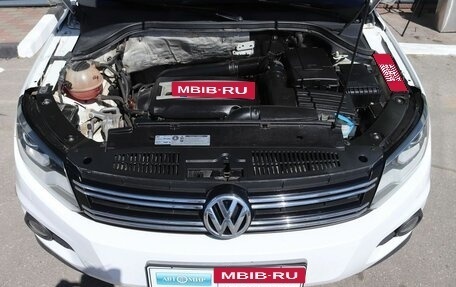 Volkswagen Tiguan I, 2011 год, 1 369 000 рублей, 10 фотография