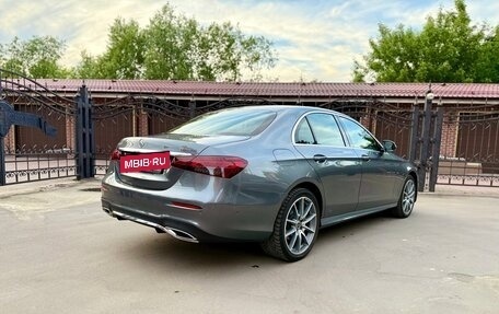 Mercedes-Benz E-Класс, 2021 год, 4 890 000 рублей, 3 фотография