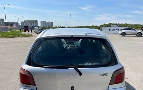 Toyota Yaris I рестайлинг, 1999 год, 320 000 рублей, 4 фотография