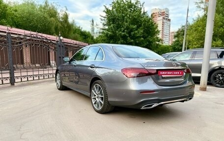 Mercedes-Benz E-Класс, 2021 год, 4 890 000 рублей, 4 фотография