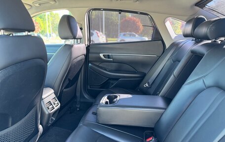 Hyundai Sonata VIII, 2019 год, 2 250 000 рублей, 17 фотография