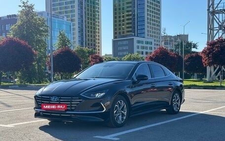 Hyundai Sonata VIII, 2019 год, 2 250 000 рублей, 24 фотография