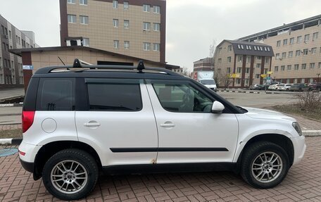Skoda Yeti I рестайлинг, 2015 год, 1 070 000 рублей, 7 фотография