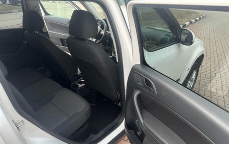 Skoda Yeti I рестайлинг, 2015 год, 1 070 000 рублей, 17 фотография