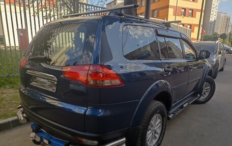 Mitsubishi Pajero Sport II рестайлинг, 2015 год, 1 965 000 рублей, 3 фотография
