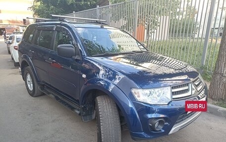 Mitsubishi Pajero Sport II рестайлинг, 2015 год, 1 965 000 рублей, 2 фотография
