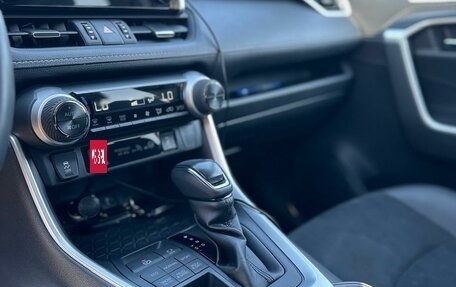 Toyota RAV4, 2021 год, 4 000 050 рублей, 7 фотография