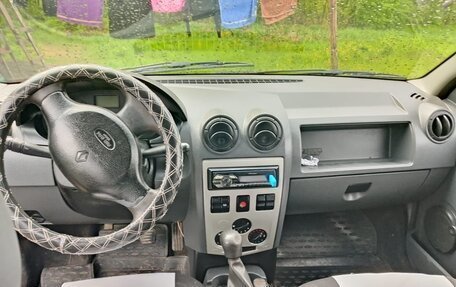 Renault Logan I, 2006 год, 170 000 рублей, 4 фотография