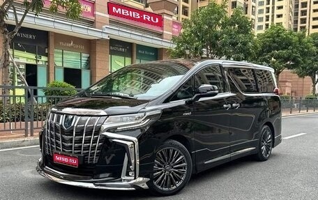 Toyota Alphard III, 2021 год, 7 800 000 рублей, 1 фотография