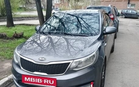 KIA Rio III рестайлинг, 2015 год, 950 000 рублей, 4 фотография