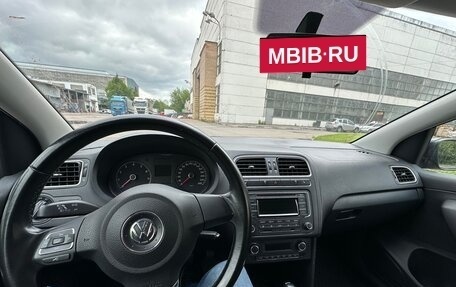 Volkswagen Polo VI (EU Market), 2013 год, 950 000 рублей, 14 фотография