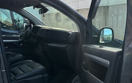 Opel Zafira Life I, 2021 год, 2 877 000 рублей, 19 фотография
