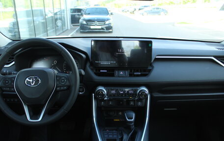 Toyota RAV4, 2024 год, 3 995 000 рублей, 7 фотография