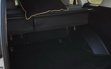 Toyota Land Cruiser Prado 150 рестайлинг 2, 2015 год, 3 480 000 рублей, 7 фотография