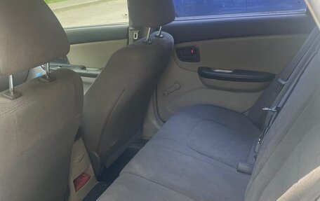 KIA Cerato I, 2006 год, 400 000 рублей, 9 фотография