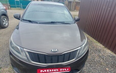 KIA Rio III рестайлинг, 2015 год, 650 000 рублей, 2 фотография
