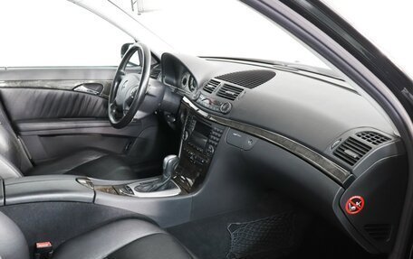 Mercedes-Benz E-Класс, 2003 год, 1 099 000 рублей, 10 фотография