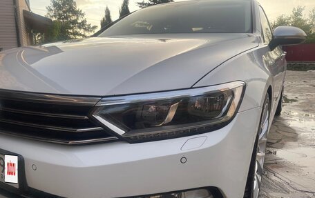 Volkswagen Passat B8 рестайлинг, 2016 год, 1 725 000 рублей, 4 фотография