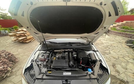 Volkswagen Passat B8 рестайлинг, 2016 год, 1 725 000 рублей, 14 фотография