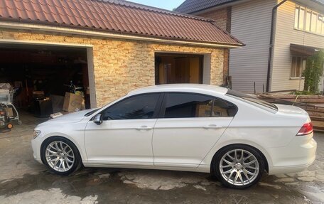 Volkswagen Passat B8 рестайлинг, 2016 год, 1 725 000 рублей, 9 фотография