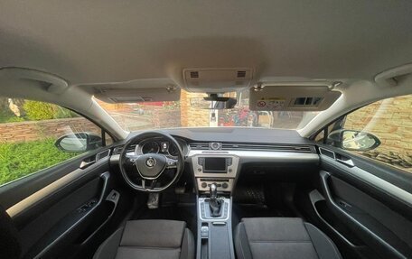 Volkswagen Passat B8 рестайлинг, 2016 год, 1 725 000 рублей, 16 фотография