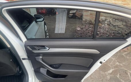 Volkswagen Passat B8 рестайлинг, 2016 год, 1 725 000 рублей, 29 фотография