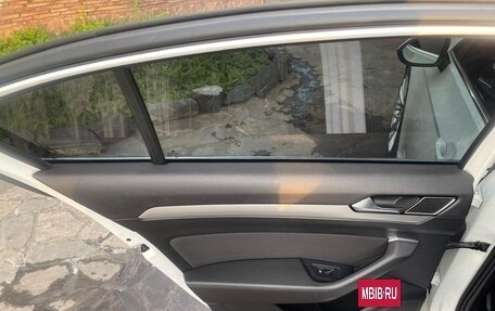 Volkswagen Passat B8 рестайлинг, 2016 год, 1 725 000 рублей, 27 фотография
