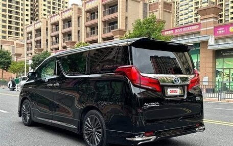 Toyota Alphard III, 2021 год, 7 800 000 рублей, 6 фотография