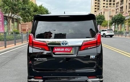 Toyota Alphard III, 2021 год, 7 800 000 рублей, 5 фотография