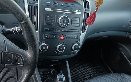 KIA cee'd I рестайлинг, 2011 год, 649 000 рублей, 4 фотография