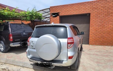 Toyota RAV4, 2011 год, 1 272 000 рублей, 4 фотография