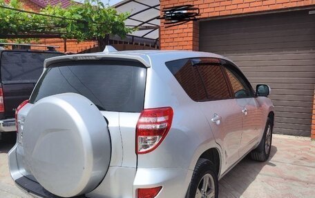 Toyota RAV4, 2011 год, 1 272 000 рублей, 2 фотография