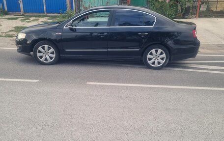 Volkswagen Passat B6, 2005 год, 430 000 рублей, 3 фотография
