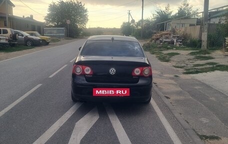 Volkswagen Passat B6, 2005 год, 430 000 рублей, 2 фотография