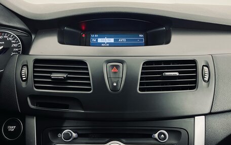 Renault Latitude I, 2010 год, 990 000 рублей, 15 фотография