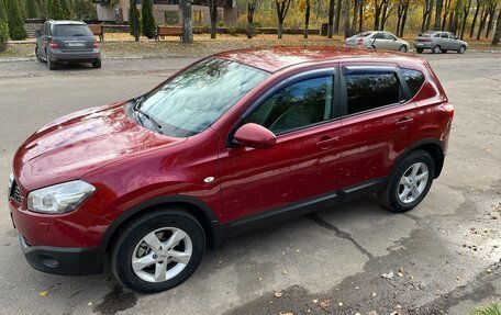 Nissan Qashqai, 2011 год, 1 090 000 рублей, 2 фотография