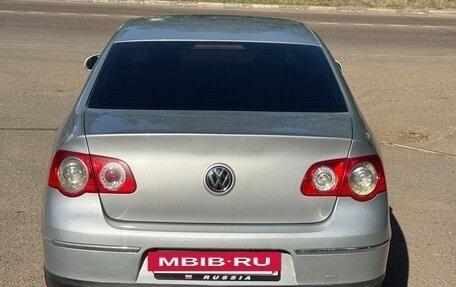 Volkswagen Passat B6, 2007 год, 975 000 рублей, 4 фотография
