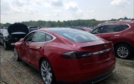 Tesla Model S I, 2013 год, 2 300 000 рублей, 15 фотография