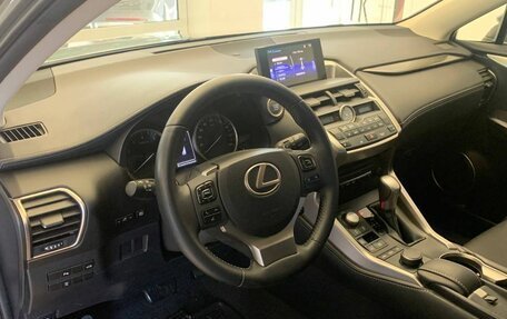 Lexus NX I, 2014 год, 2 990 000 рублей, 14 фотография