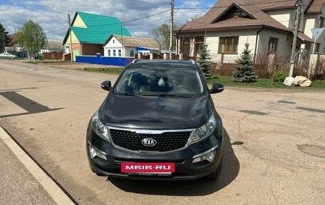 KIA Sportage III, 2015 год, 1 555 000 рублей, 2 фотография