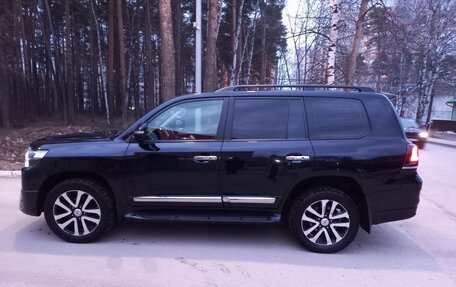 Toyota Land Cruiser 200, 2013 год, 3 900 000 рублей, 4 фотография