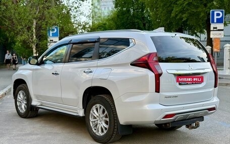 Mitsubishi Pajero Sport III рестайлинг, 2020 год, 3 590 000 рублей, 3 фотография